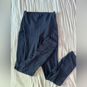 Navy align 25In with pockets